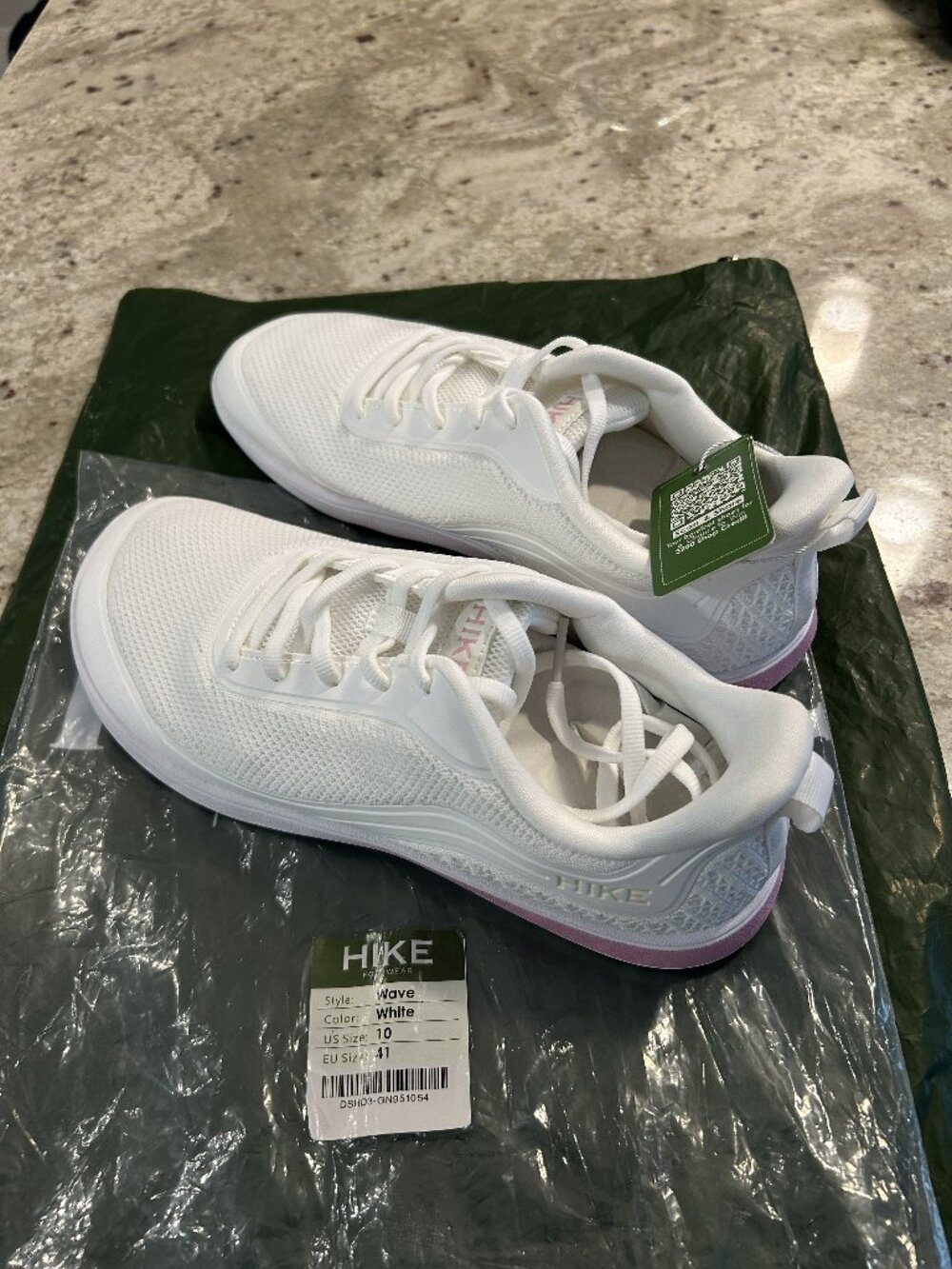 HIKE Footwear - Wave